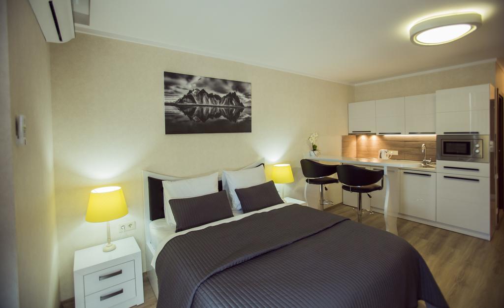 Holiday Premium Apartments Batumi Bagian luar foto